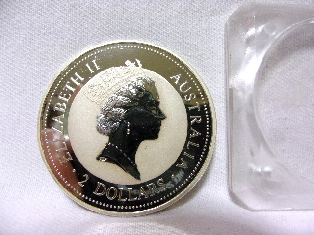 エリザベスⅡ世1995年オーストラリア記念プルーフ純銀製２オンス銀貨★２ドル銀貨６２ｇクッカバラ／カワセミ★透明プラスチックケース入_画像1
