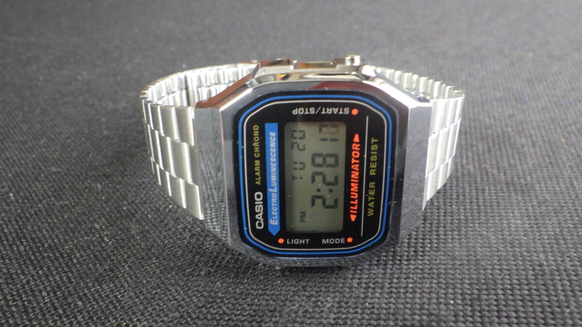 美品◇CASIO カシオ A168 メンズ デジタル腕時計 動作品 ◇_画像3