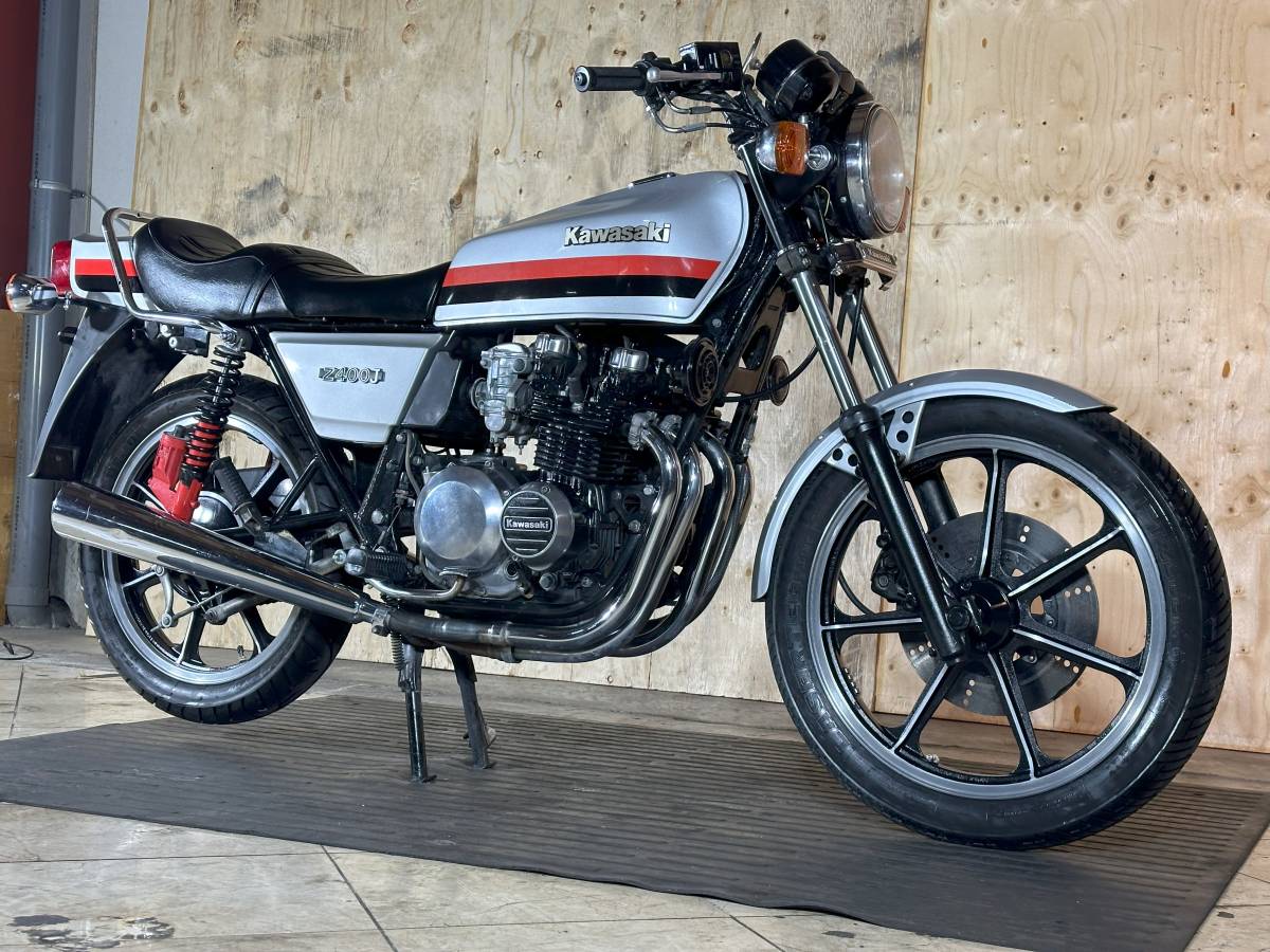 Yahoo!オークション - 超極上Z400J 状態最高 純正カラー Yahoo!オークション - 超極上Z400J 状態最高 純正カラー