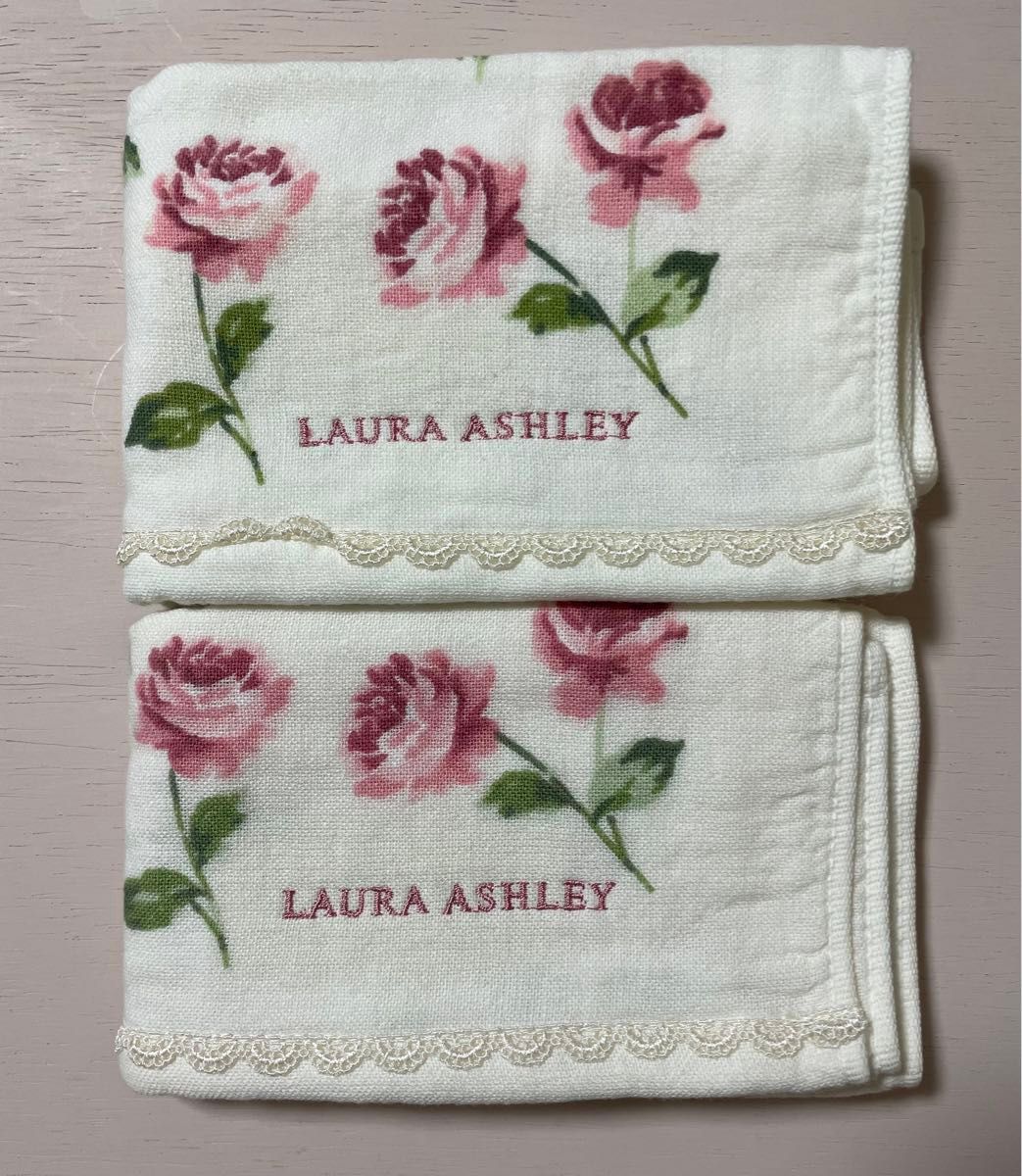 《未使用》ローラアシュレイ LAURA ASHLEY ガーゼハンカチタオル　2枚セット　タグ付き