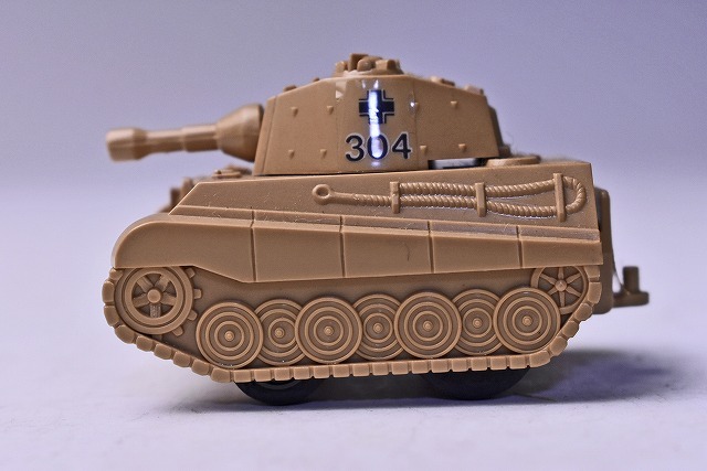 【コンバット チョロＱ】183★KING-TIGER GERMAN TANK★NO.C-14★サンドブラウン★ドイツ軍★1980年代物★TAKARA★タカラ★_画像3