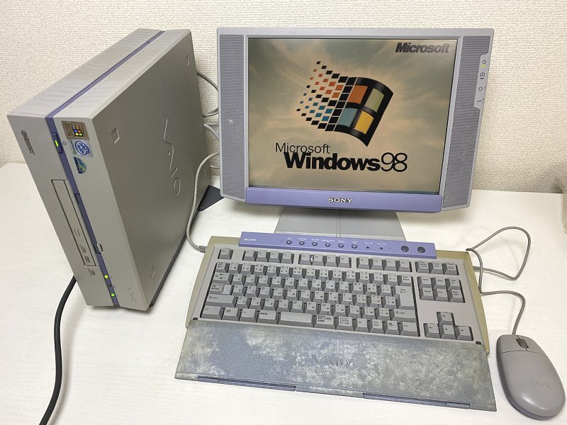 送料無料■SONY ソニー デスクトップパソコン VAIO PCV-L530/BP Windows98 pentium3 起動確認_画像1