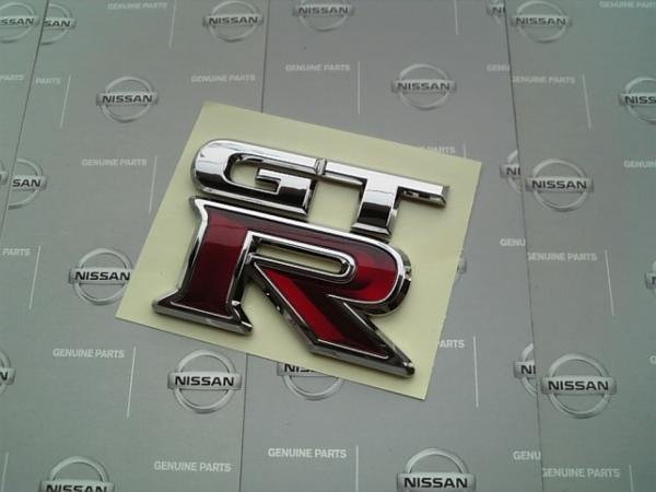 日産純正 R35 NISSAN GT-R リヤエンブレム GTR VR38 PURE EDITION nismo