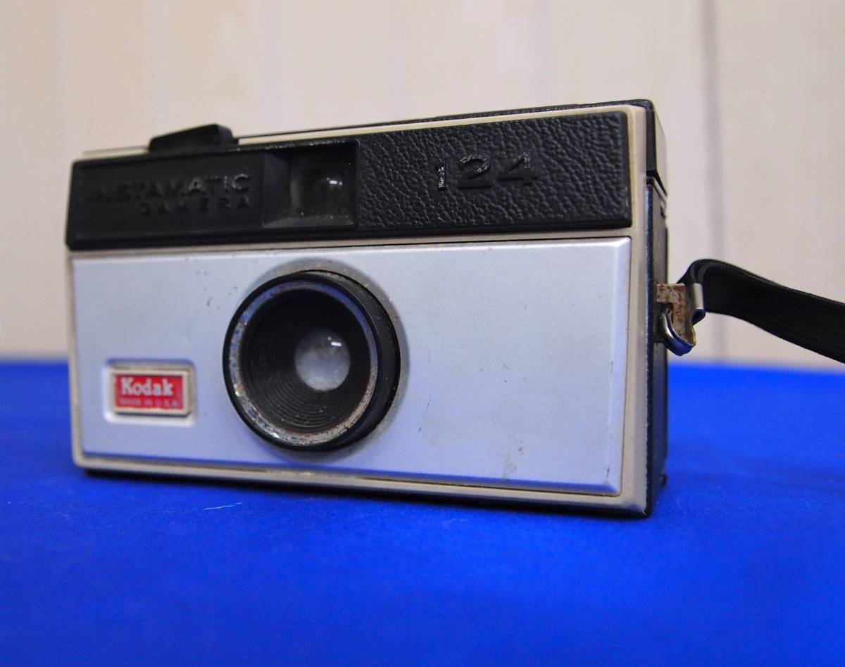 ジャンク品☆昭和レトロ☆ＫＯＤＡＫ☆コダック☆ＩＮＳＴＡＭＡＴＩＣ ＣＡＭＥＲＡ☆インスタマチック◆００７Ｓ４－Ｂ７０２５_画像1