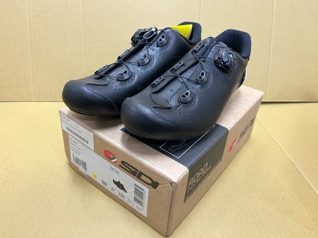 SIDI FAST ROADシューズ サイズ41 （25.3ｃｍ)　Black / Black_実写