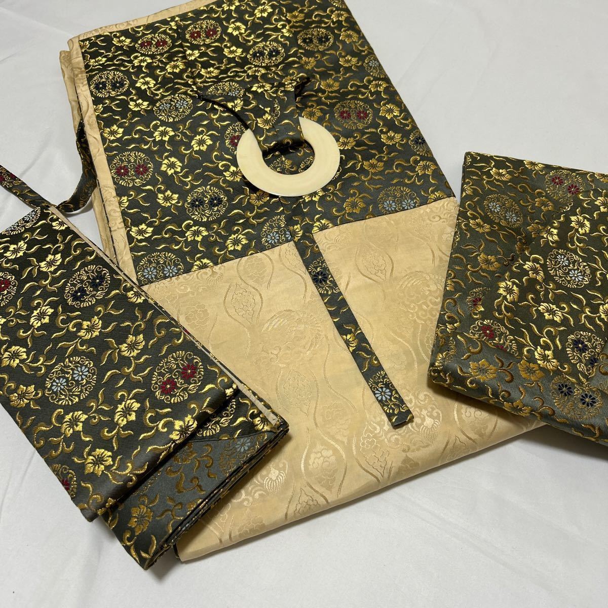 Yahoo!オークション - 美品 臨済宗【金襴七条袈裟】【修多羅 Yahoo!オークション - 美品 臨済宗【金襴七条袈裟】【修多羅