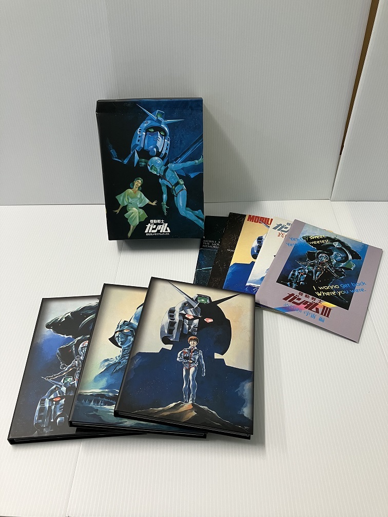 K-001696　アニメDVD　機動戦士ガンダム 劇場版 メモリアルボックス _画像2