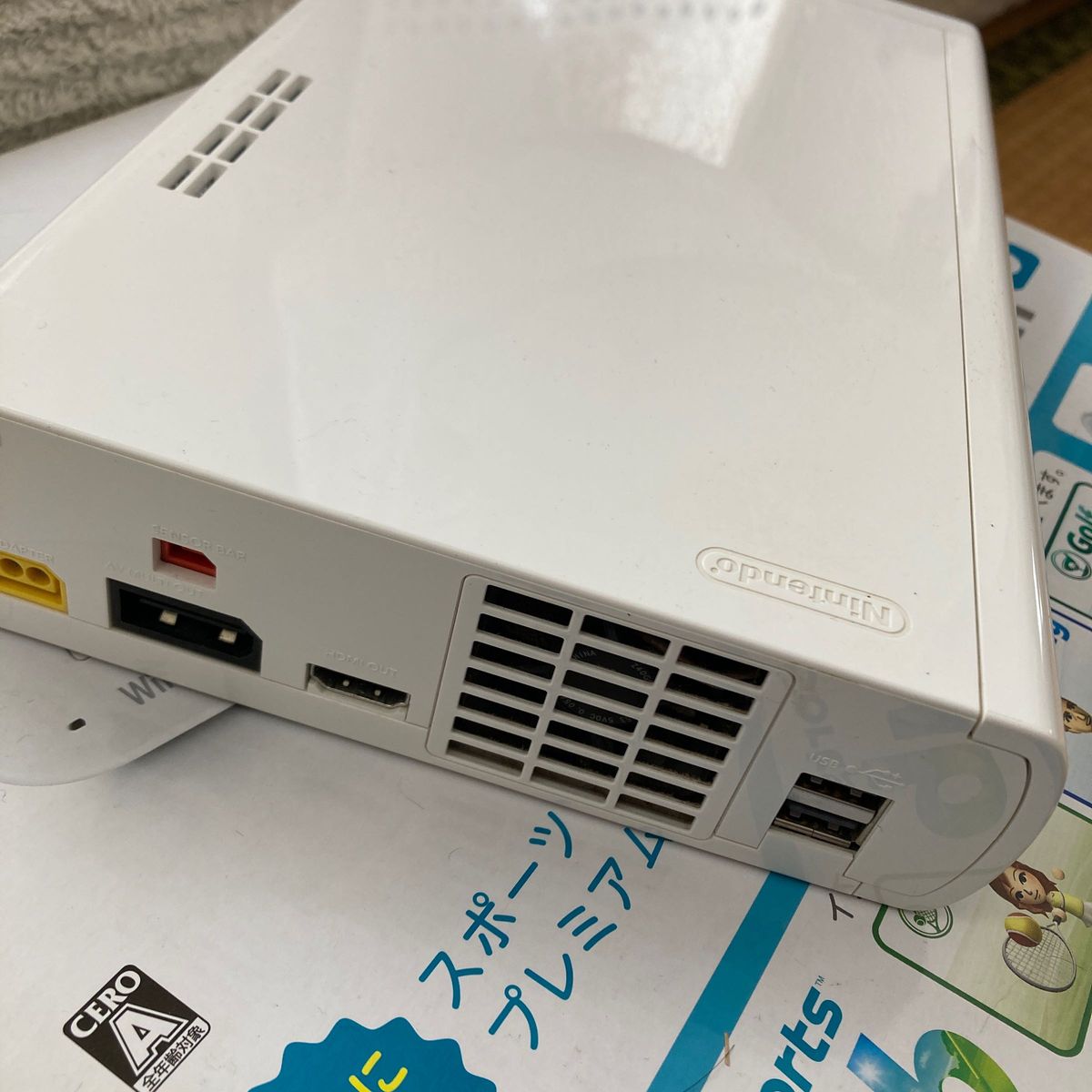 Nintendo WiiU スポーツプレミアムセット +コントローラー  中古　Wiiリモコンプラス無し 任天堂