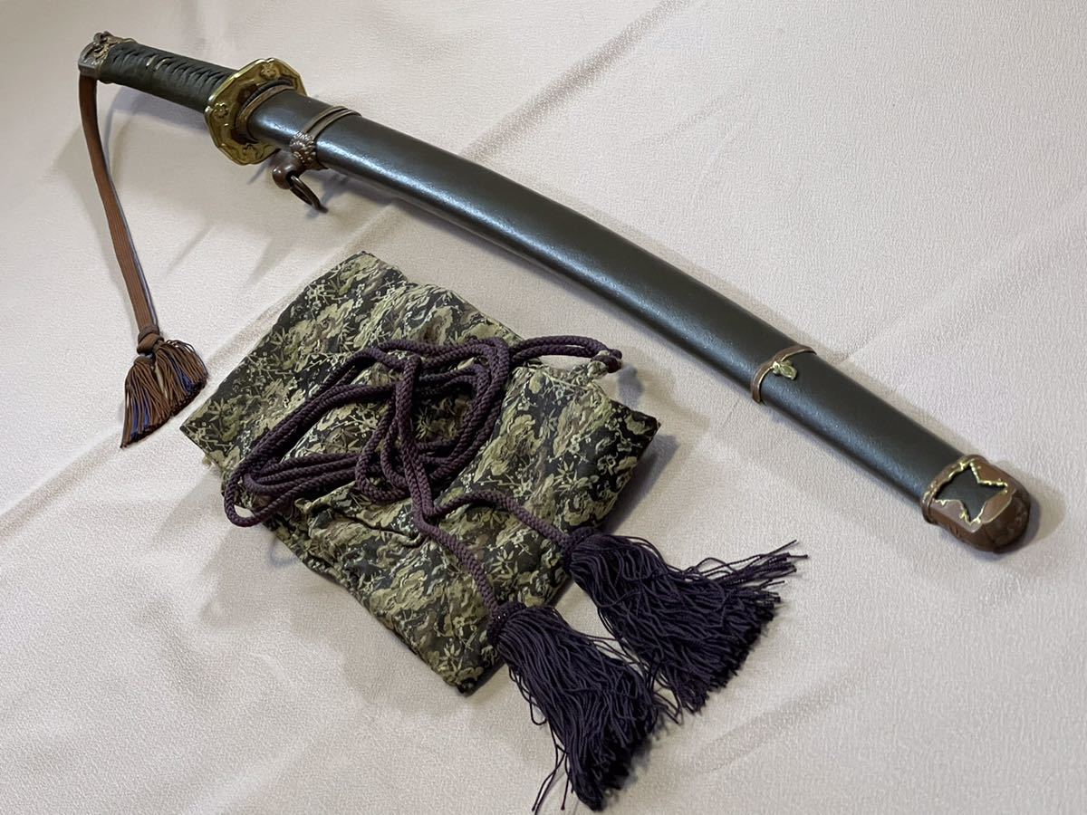 日本陸軍昭和十三年制定軍刀拵え『 陸軍九八式鐵鞘軍刀/ 尉官刀 日本陸軍昭和十三年制定軍刀拵え『 陸軍九八式鐵鞘軍刀/ 尉官刀
