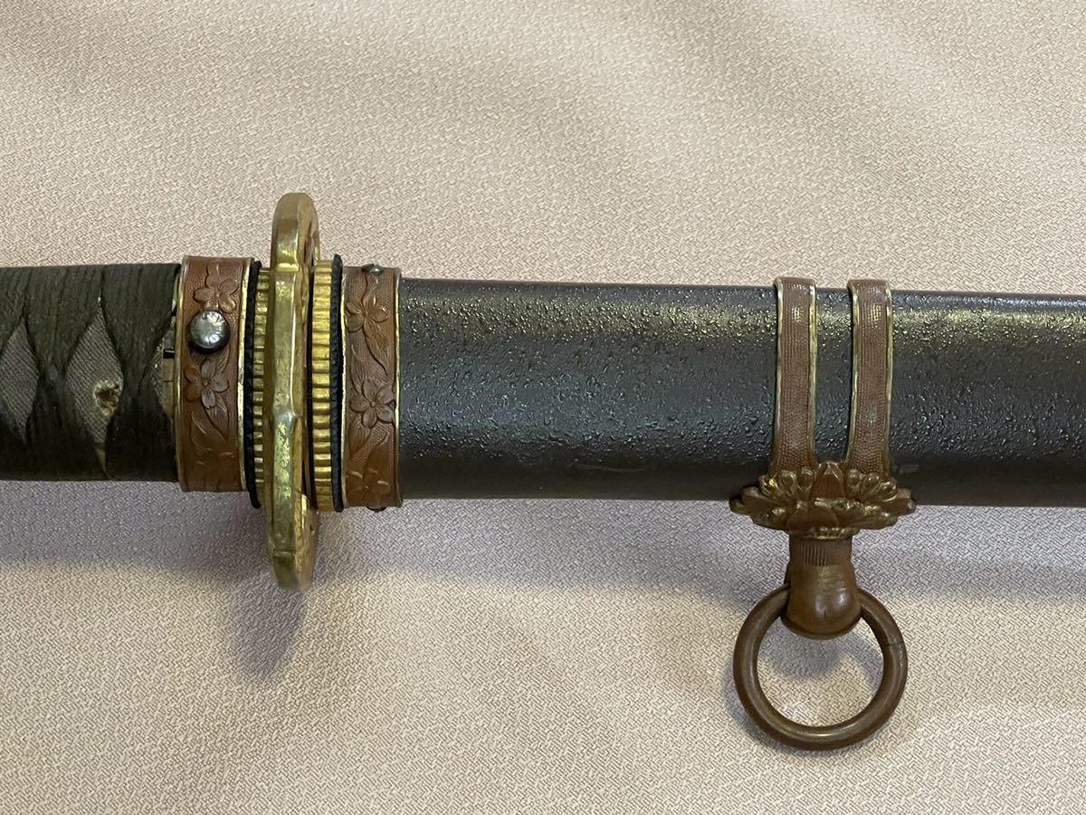日本陸軍昭和十三年制定軍刀拵え『 陸軍九八式鐵鞘軍刀/ 尉官刀 日本陸軍昭和十三年制定軍刀拵え『 陸軍九八式鐵鞘軍刀/ 尉官刀