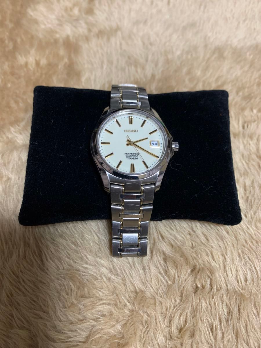 SEIKO セイコーパーペチュアルカレンダー 8F32-0400 蓄光文字盤 SEIKO セイコーパーペチュアルカレンダー 8F32-0400 蓄光文字盤