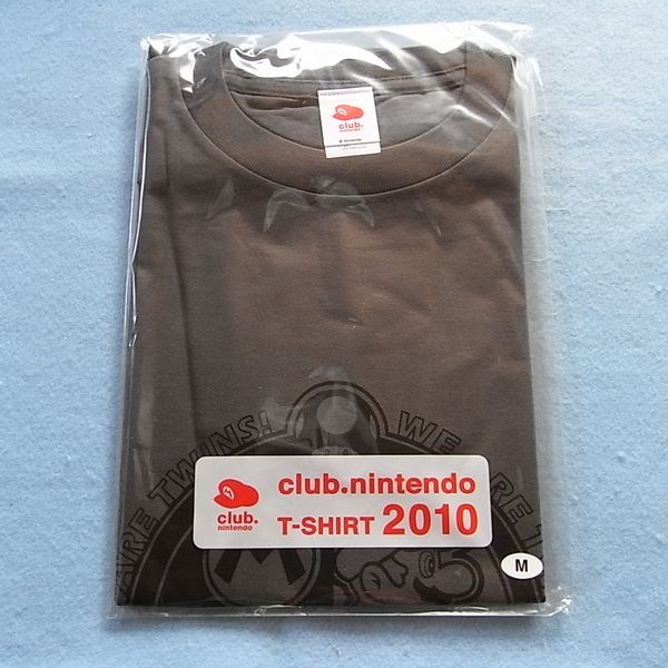 ▼▼▼ クラブニンテンドー ティーシャツ T シャツ 2010 チャコール club.nintendo T-SHIRT 18 M ▼▼▼_画像1