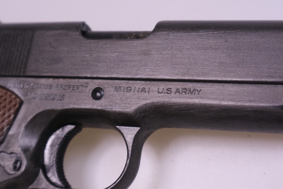 ジャンク M1911A1 U.S ARMY COLT 45 AUTO コルト ガバメント 樹脂製モデルガン_画像7