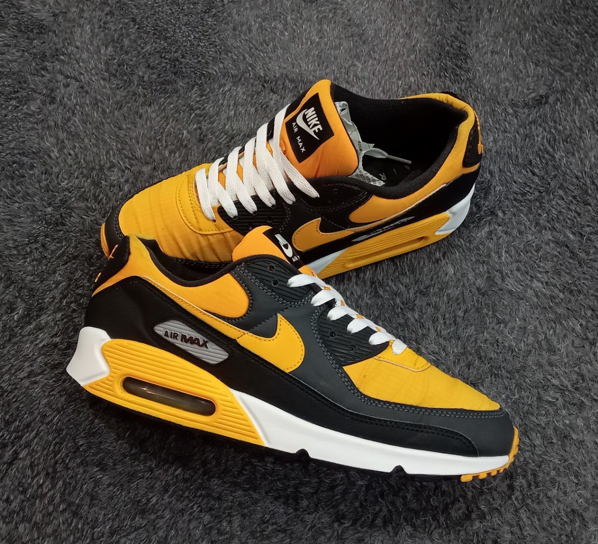 N26【特価/Used/入手困難】NIKE AIR MAX 90 KUMQUAT/UNIVERSITY GOLD/Jordan sb force atmos AIRMAX dunk acg supreme 1 2 4 95 97 _画像10