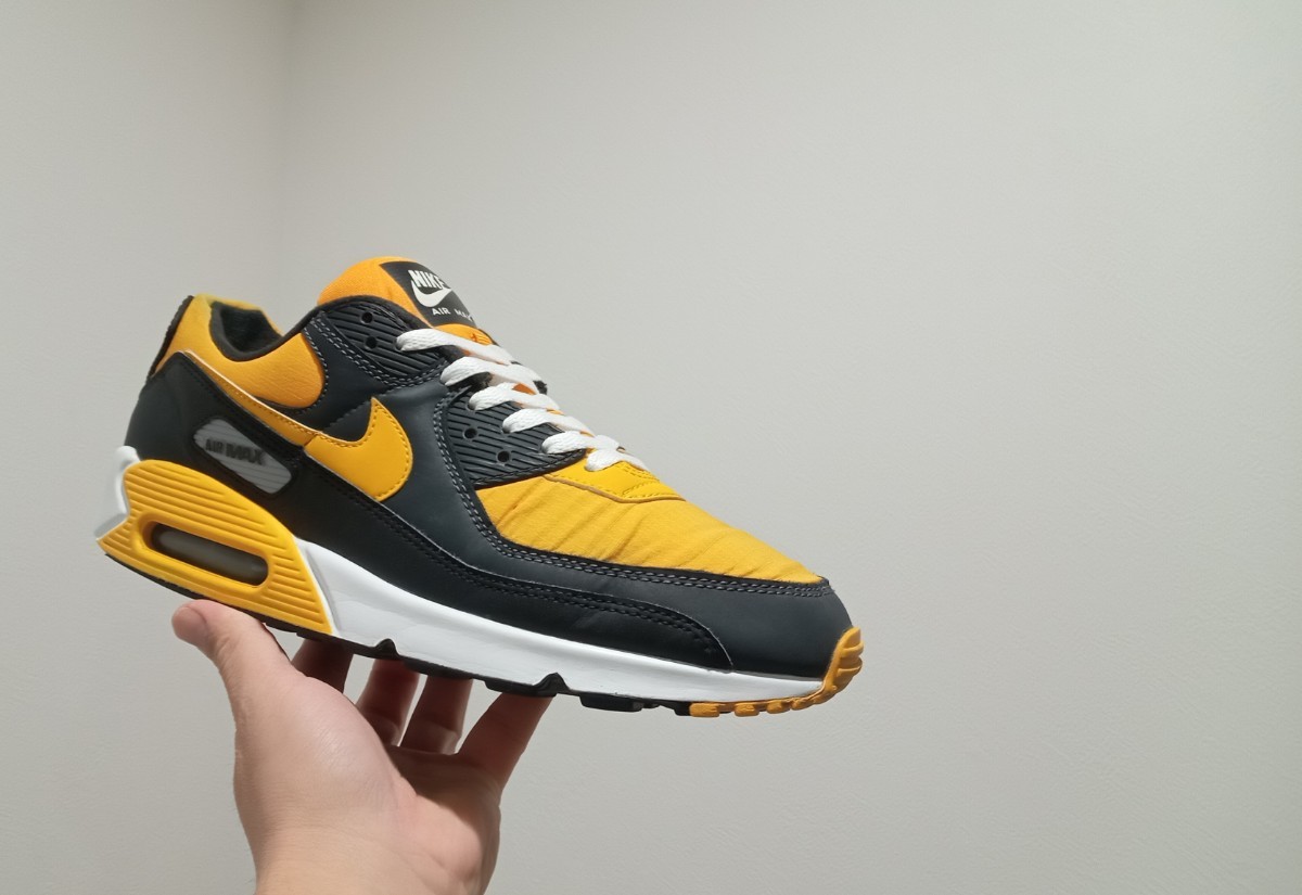 N26【特価/Used/入手困難】NIKE AIR MAX 90 KUMQUAT/UNIVERSITY GOLD/Jordan sb force atmos AIRMAX dunk acg supreme 1 2 4 95 97 _画像5