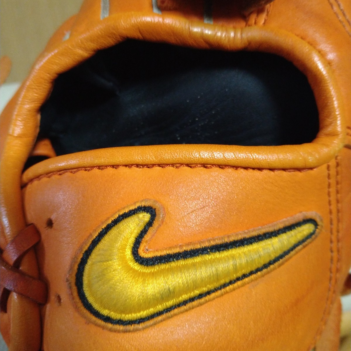送料無料 ナイキNIKE 上原シグネイチャーモデル一般軟式用 送料無料 ナイキNIKE 上原シグネイチャーモデル一般軟式用