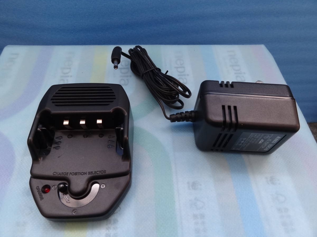 ALINCO (DJ-X3 DJ-X3S専用)  充電器+ACアダプター(EDC-105 / EDC-92) の画像1