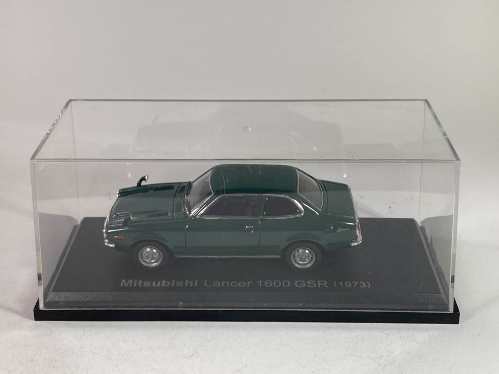 三菱 ランサー Mitsubishi Lancer 1600 GSR (1973) 1/43 - アシェット国産名車コレクション Hachette_画像9