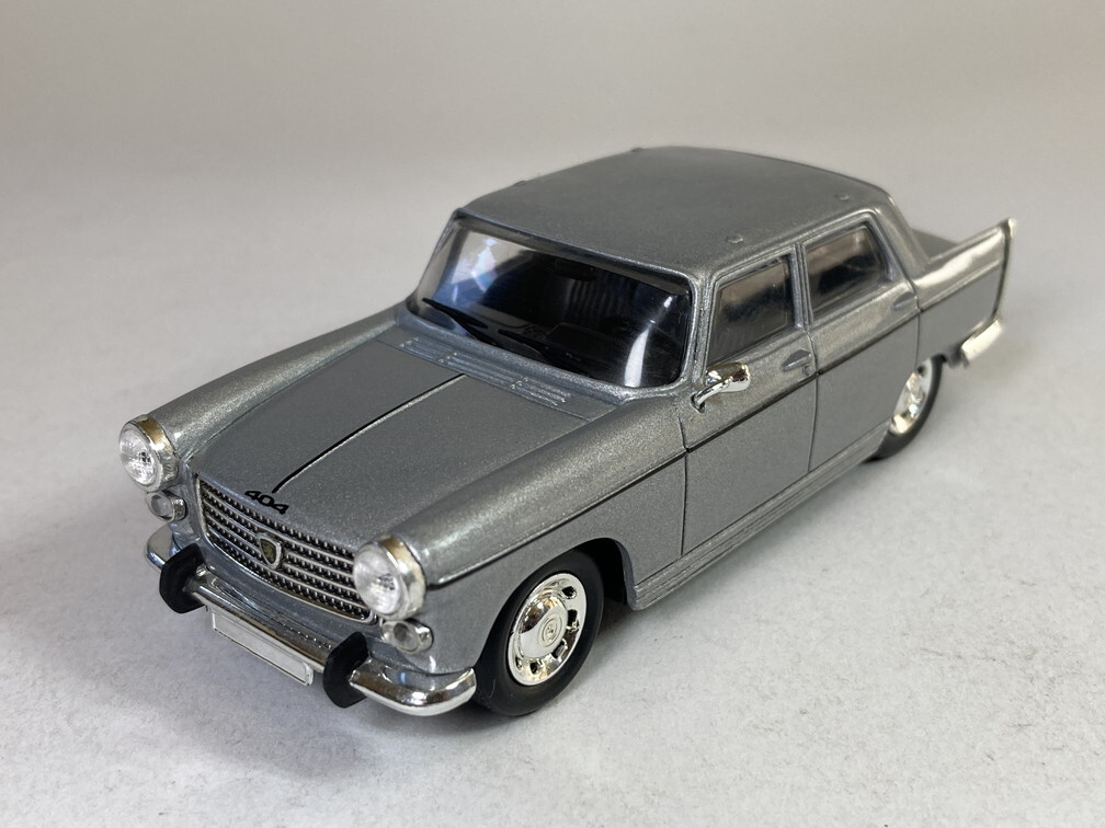 プジョー Peugeot 404 1964 1/43 - デルプラド delprado_画像2