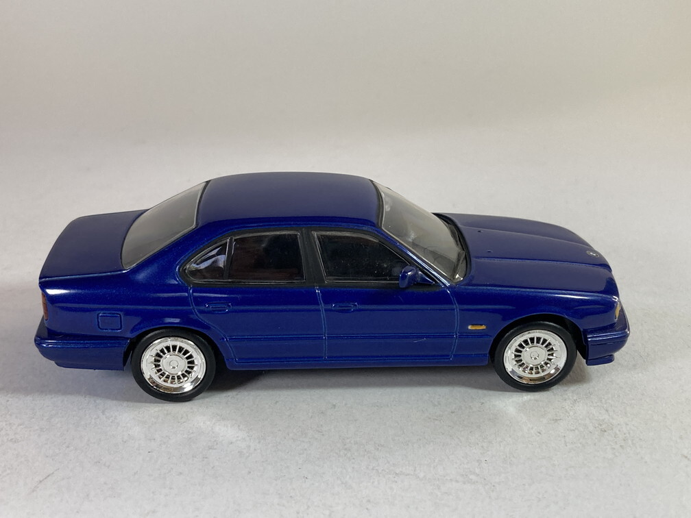 BMW M5 1985 1/43 - デルプラド delprado_画像6