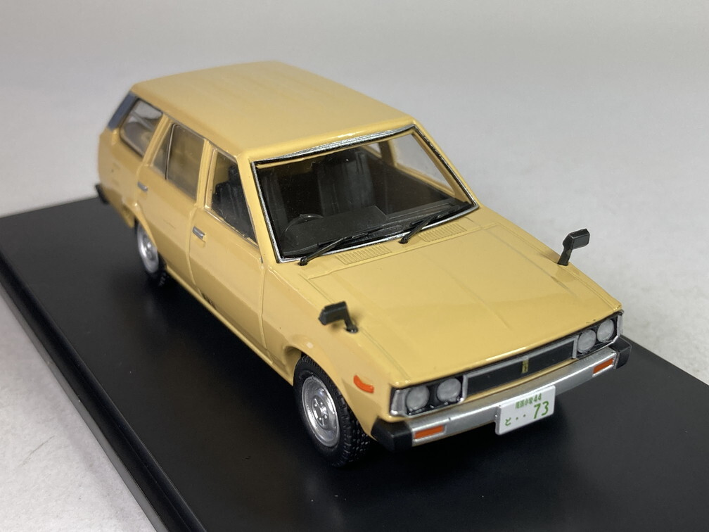 トヨタ カローラ バン 1979 (食料品店仕様) 1/43 - アシェット 懐かしの商用車コレクション_画像8