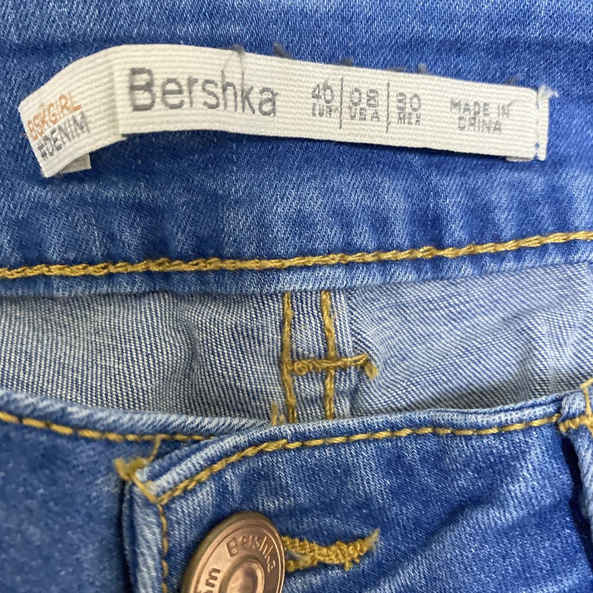 Bershka デニム レディース ジーンズ スキニーパンツ ダメージ加工