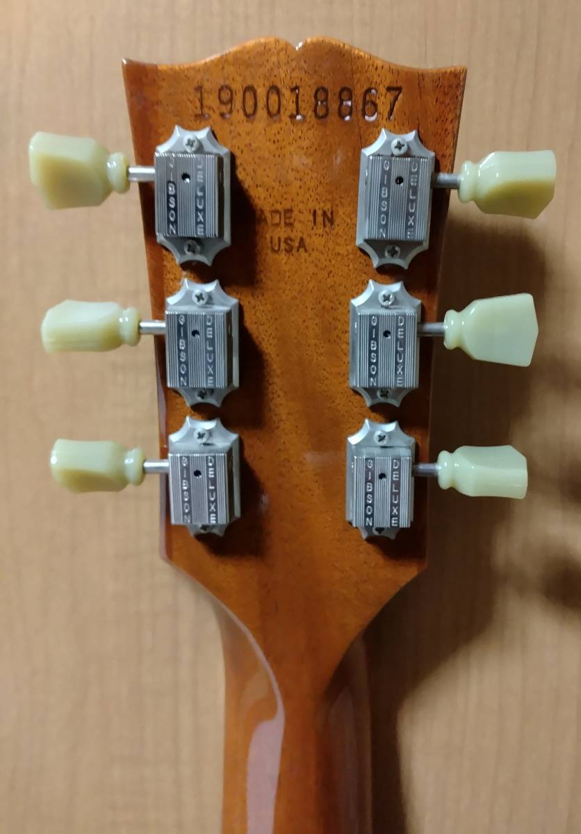 ★レアモデル 軽量3.5kg★　Gibson Les Paul Classic Light 2019 美品！_画像9