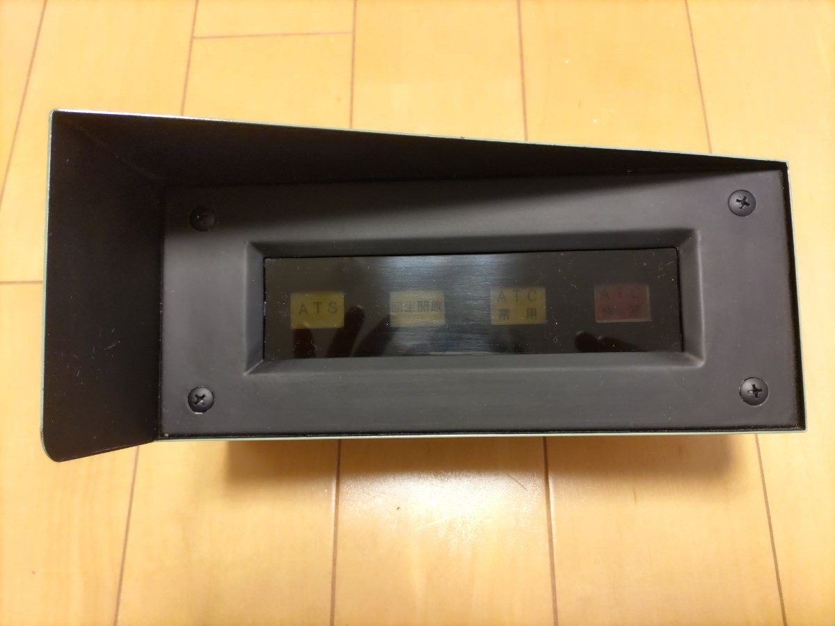 東武9000型運転室4連表示灯_画像1
