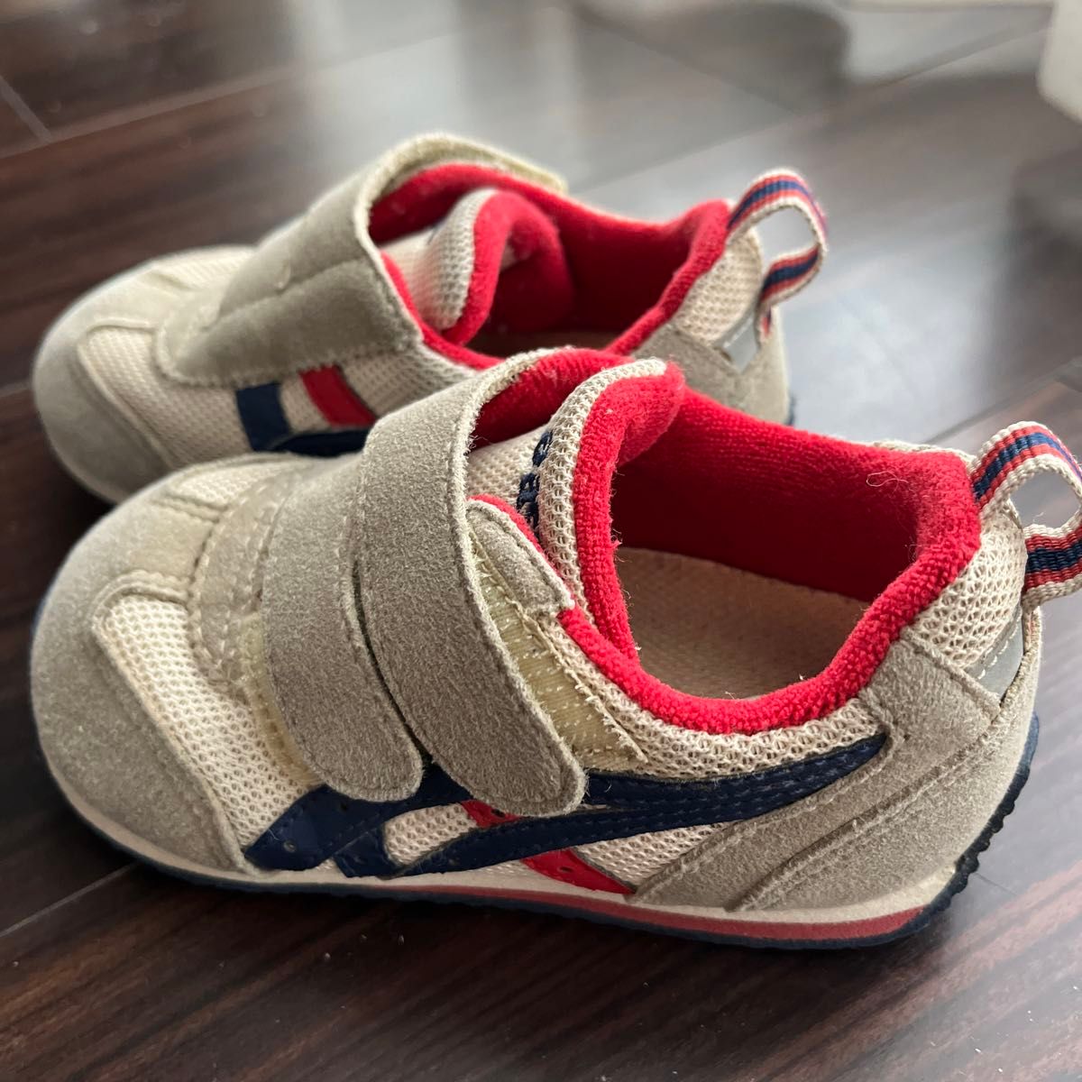 Asics kids 2025 shoes singapore