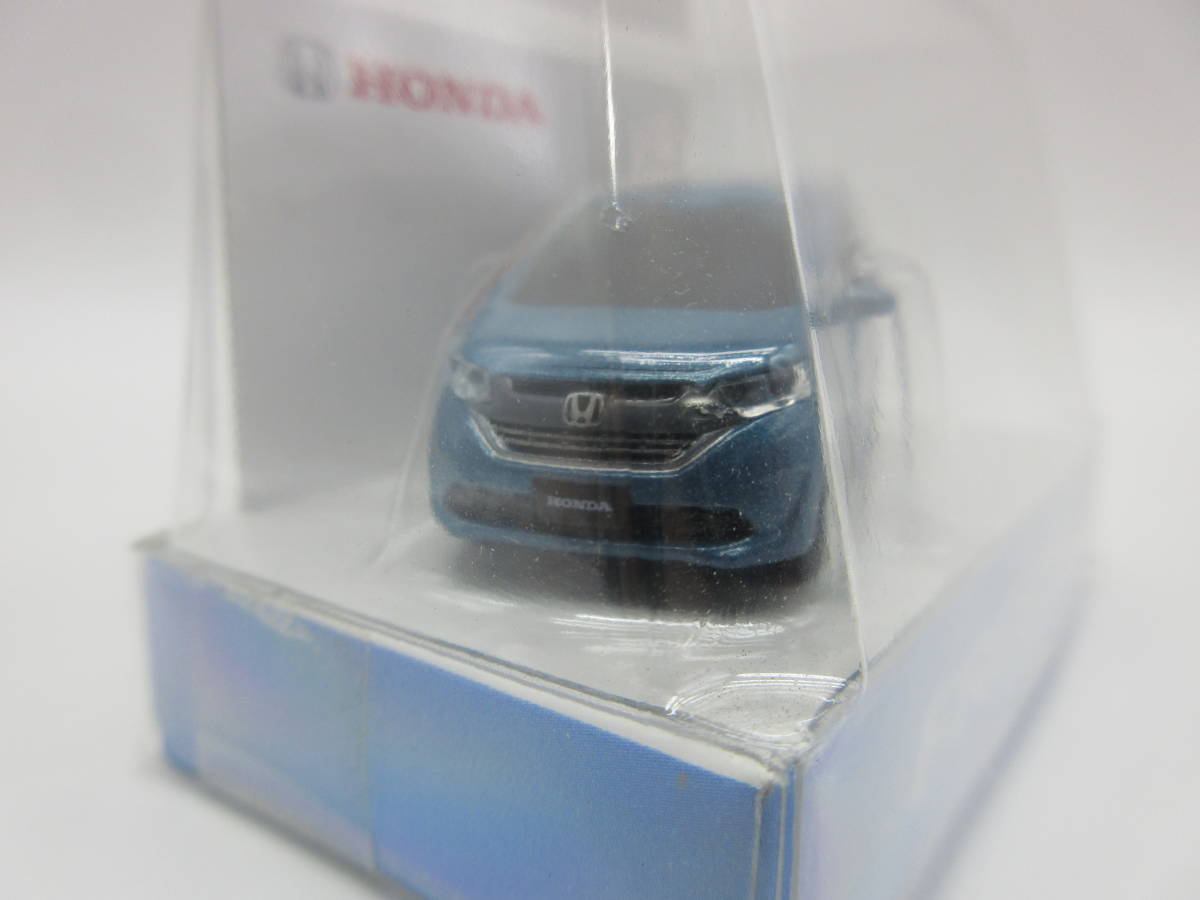 ホンダ 2代目フリード LED プルバックカー 非売品 ディーラー特注品 キーホルダー ミニカー ブルーの画像2