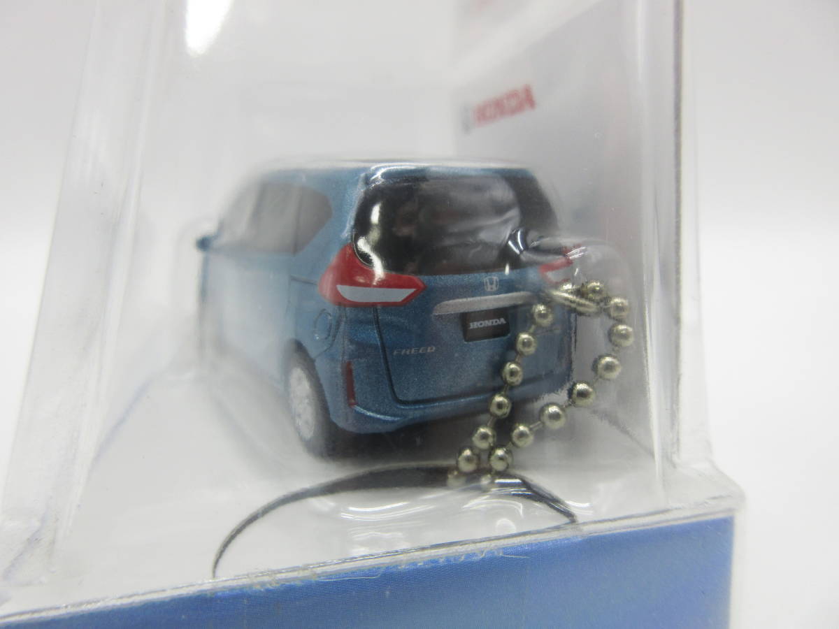ホンダ 2代目フリード LED プルバックカー 非売品 ディーラー特注品 キーホルダー ミニカー ブルーの画像3