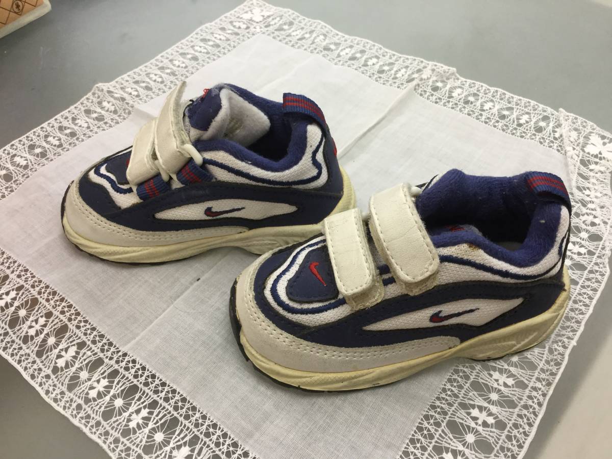 ヤフオク Nike ナイキ ベビーシューズ 10cm ファーストシ ヤフオク Nike ナイキ ベビーシューズ 10cm ファーストシ