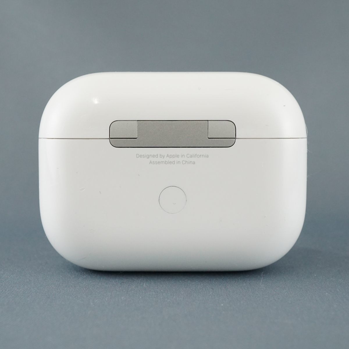 Apple AirPods Pro 充電ケースのみUSED品第一世代イヤホンエアーポッズ