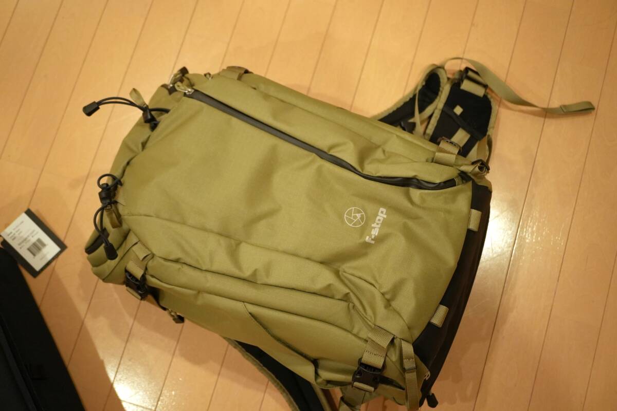 ★【F-stop（エフストップ） Lotus 32L バックパック　＋　Large Pro ICU m231】カメラバッグ_画像6