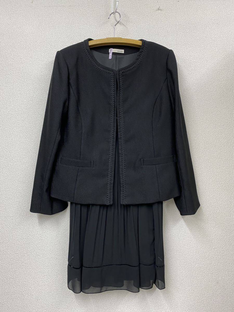 ♪ 送料無料　シューラルー　SHOO-LA-RUE 黒　スーツ　ジャケット3L スカートF 卒業式_画像1