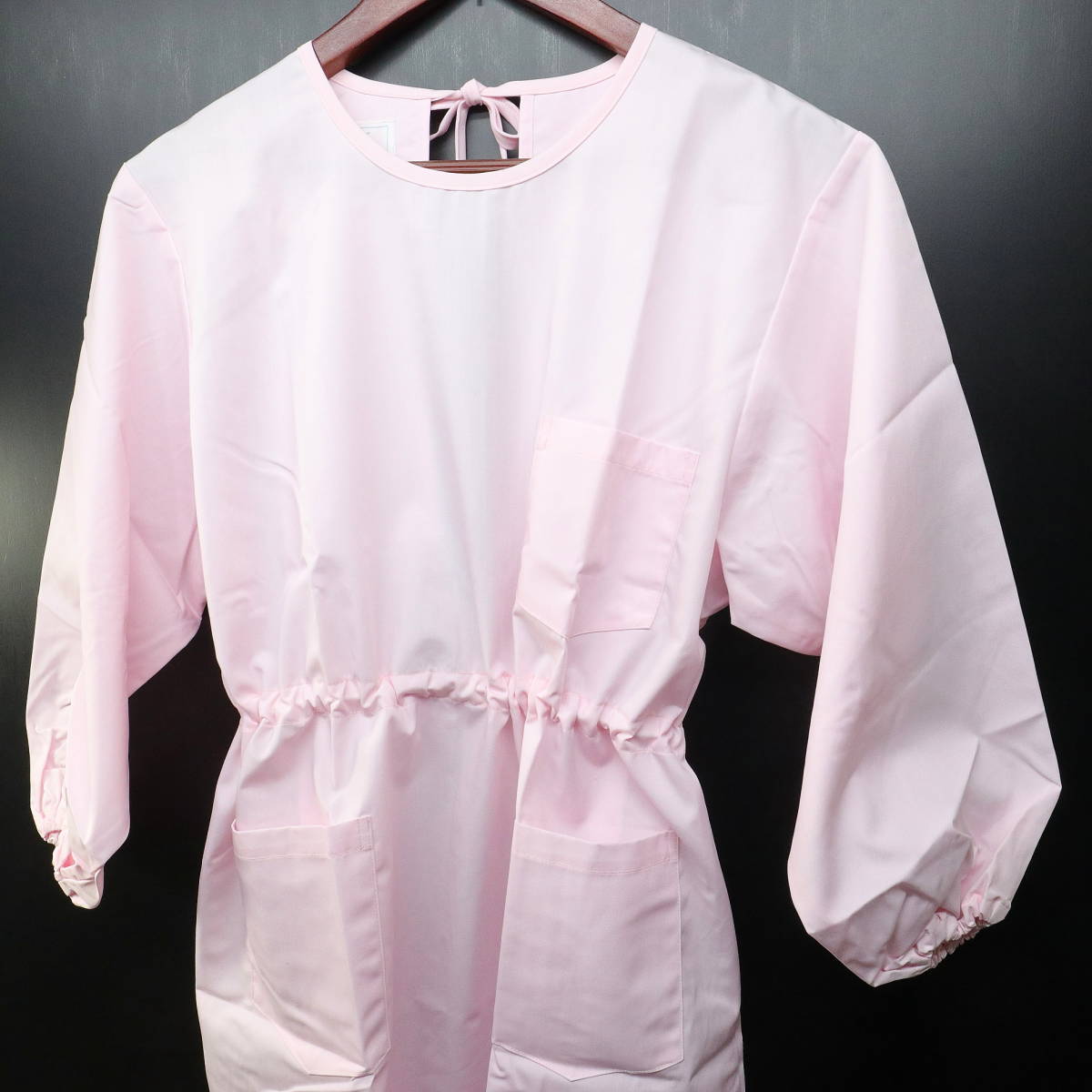 ◆モンブラン◆男女兼用◆3Lサイズ◆袖付き 看護士エプロン 介護服 ピンク系◆予防衣 ナース ワンピース型_画像1