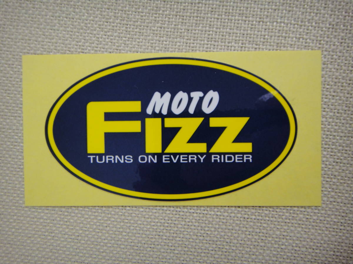 ☆ MOTO FIZZ モトフィズ ステッカー 1枚 TANAX ☆ 未使用 デカール kawasaki Yamaha Honda Suzuki ホンダ ヤマハ スズキ カワサキ GS GPZ_画像1