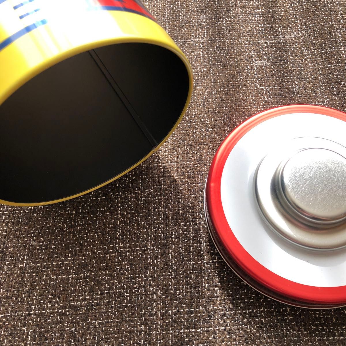 空き缶　トイストーリー　乾電池型空缶　キャラクター　ピクサー　ディズニー