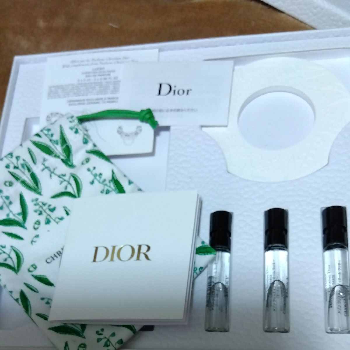 DIORメゾンクリスチャンディオールラッキーギフトセット　新品未使用 Dior