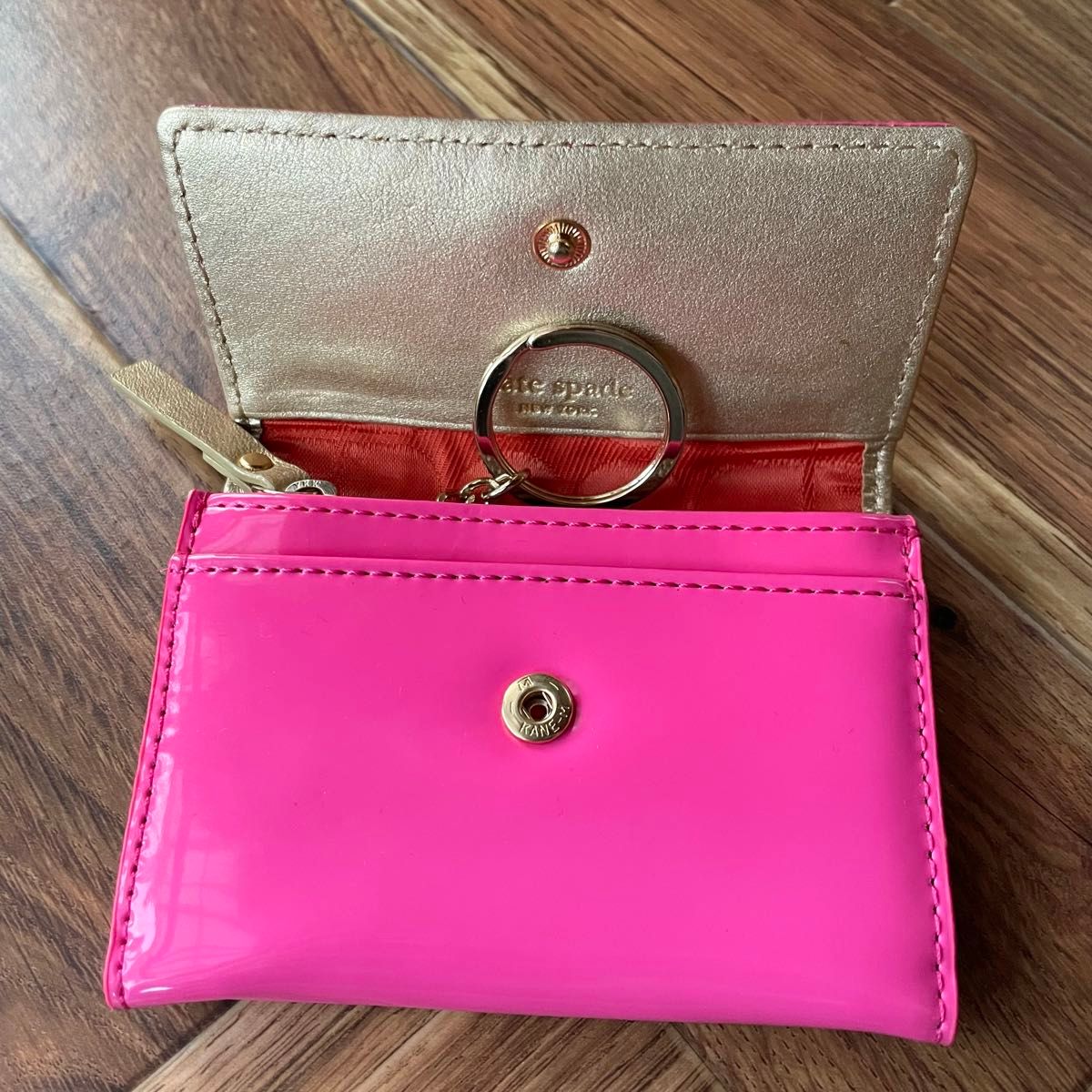 美品 ケイトスペード キーケース 定期入れ 小銭入れ 箱付き パスケース kate spade new york