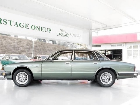 1/43 ジャガー ソブリン メタリック グリーン Neo Jaguar XJ40 Sovereign metallic-light green 1990 1:43 新品 梱包サイズ60_画像3