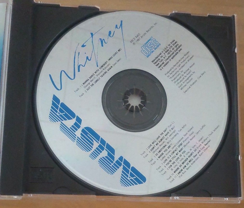 中古CD  WHITNEY HOUSTON ホイットニー ヒューストン １１曲  CD 【クーポン使用で300円】