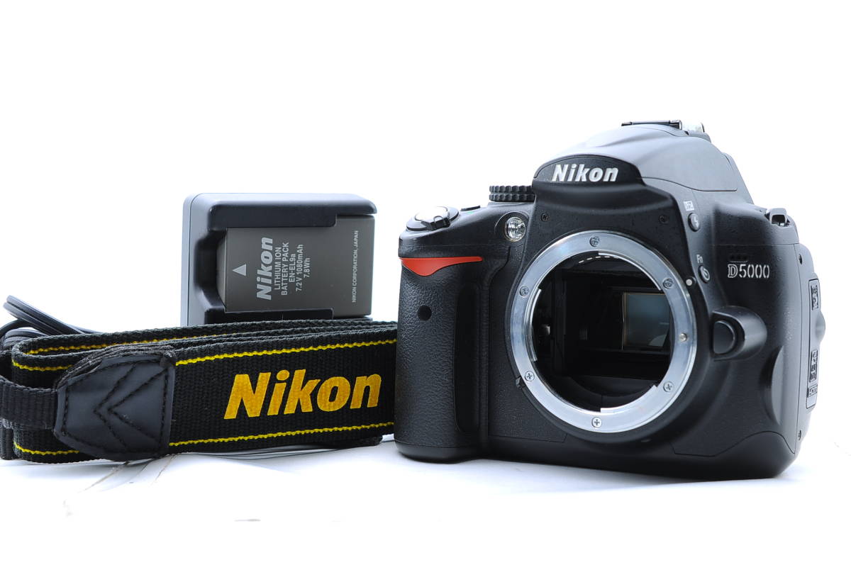 ★美品★ ニコン NIKON D5000 ボディ_画像1