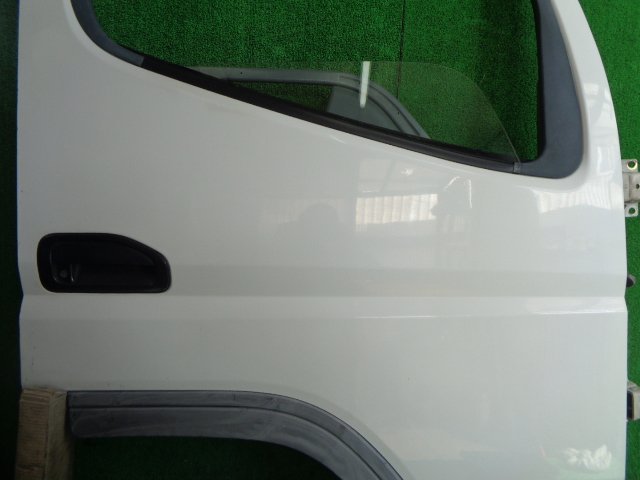 キャンター KG- FB70AB 純正右ドアASSY 白 12V ヒンジ付 運転席側 フロントドア パネルの画像3