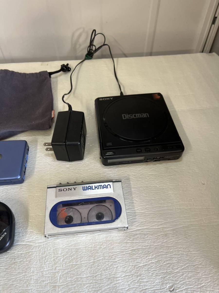 【ジャンク品】 Discman ディスクマン WALKMAN ウォークマン SONY ソニー TCM-59 aiwa アイワ PX550 イヤホン まとめ売り 現状品_画像3