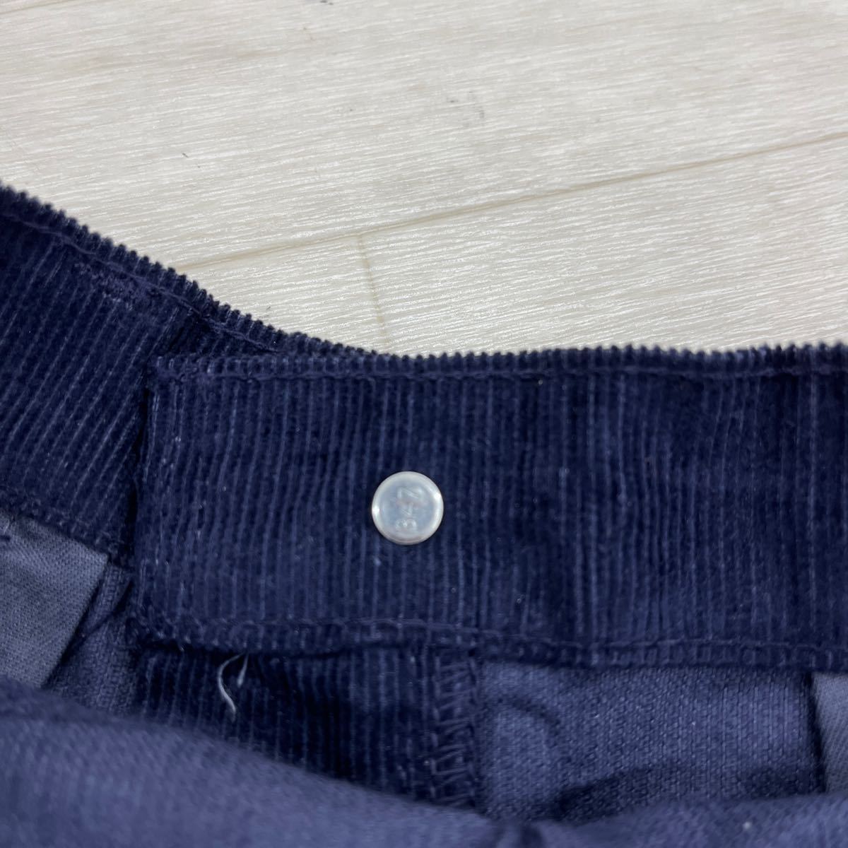 1332◎ ② 新品未使用 オールド Levi's リーバイス 裏ボタン 347 パンツ ボトムス ジップフライ コーデュロイ ネイビー レディース26_画像5