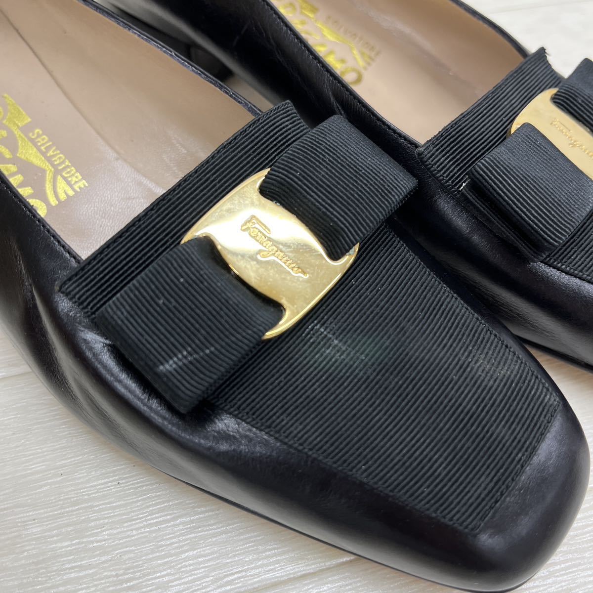 1365◎ ② イタリア製 Salvatore Ferragamo サルヴァトーレ フェラガモ 靴 シューズ パンプス ヒール ブラック レディース7.5_画像8