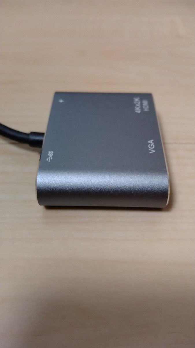 HDMI VGA 変換 Type-C USB 3.0 アダプタ 4-in-1 4K UHD コンバータUSB C ハブ   