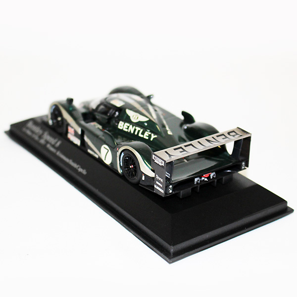 ☆彡 1/43　MINICHAMPS ミニチャンプス　Bentley Speed8 #7　Winner LM2003　難有り　美品_画像6