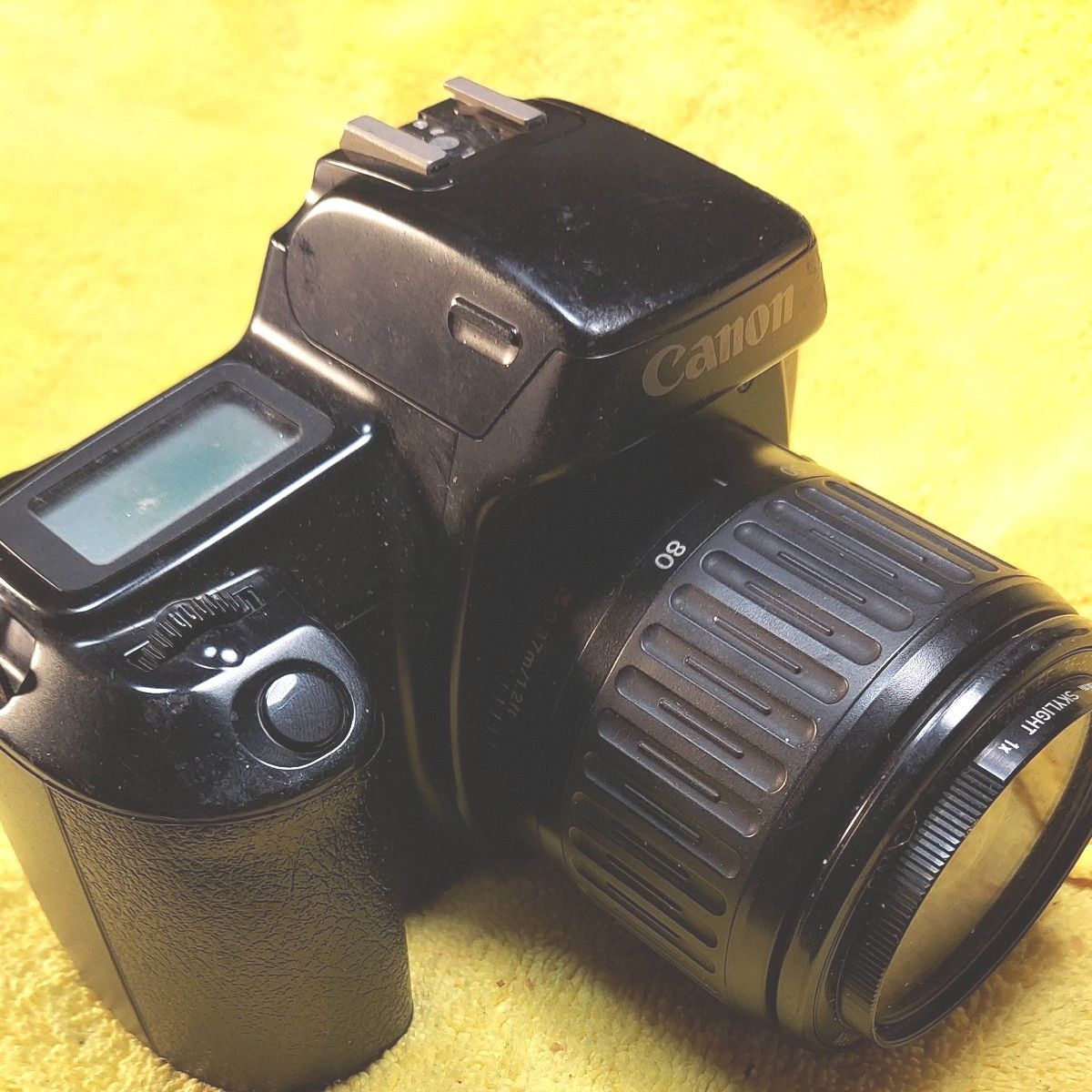 Canon EOS1000QD フィルム１眼レフCanon キャノン